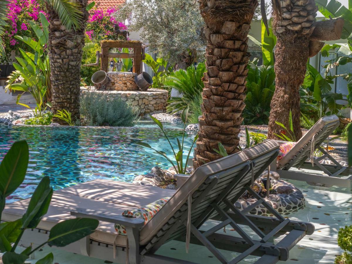Suite with Private Pool